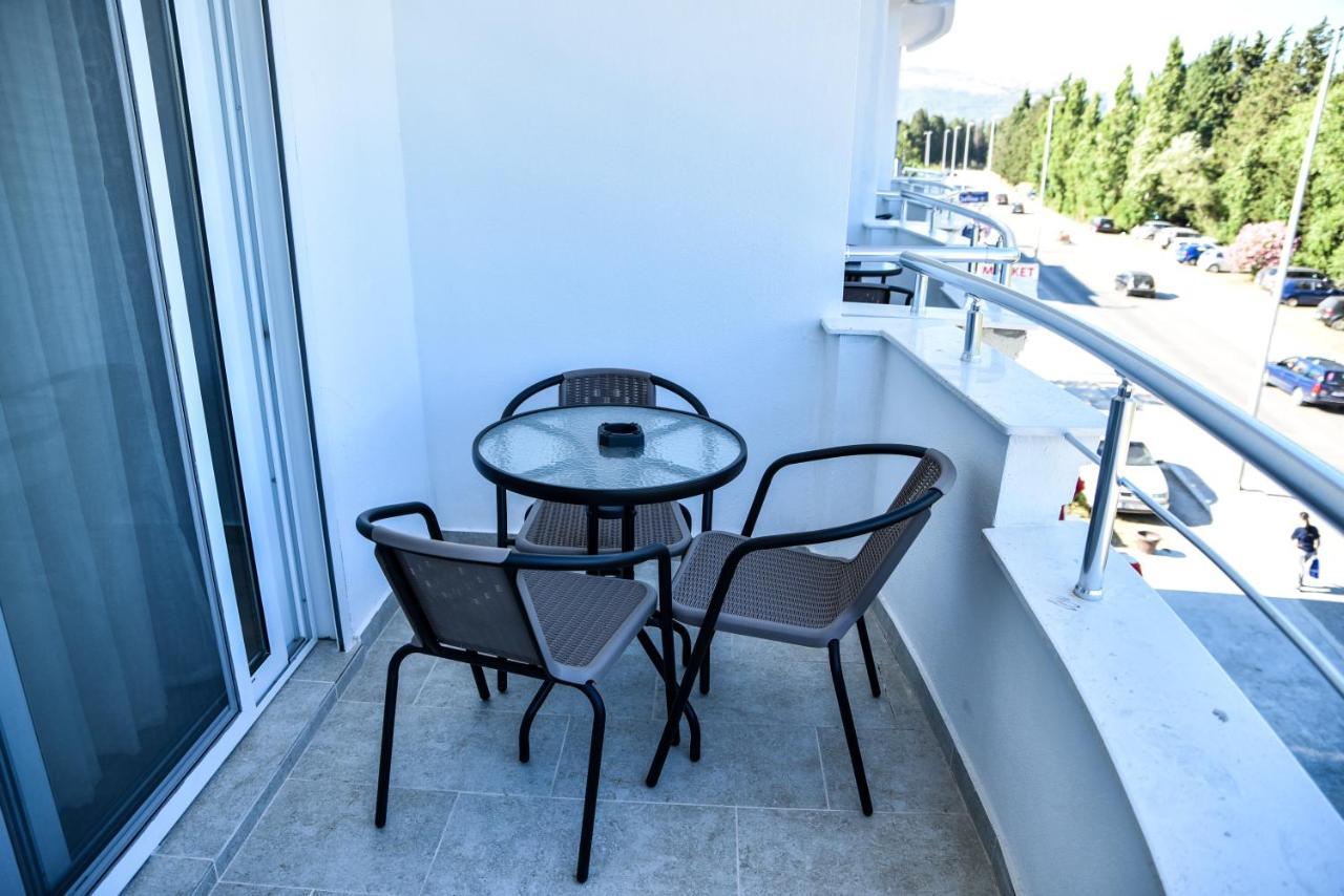 Casa Sinani Hotel Ulcinj Bagian luar foto
