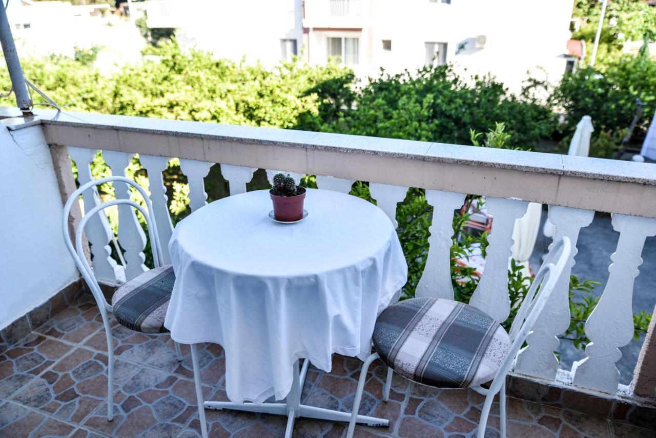 Casa Sinani Hotel Ulcinj Bagian luar foto