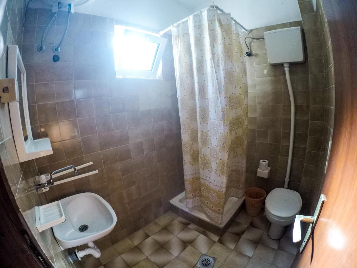 Casa Sinani Hotel Ulcinj Bagian luar foto