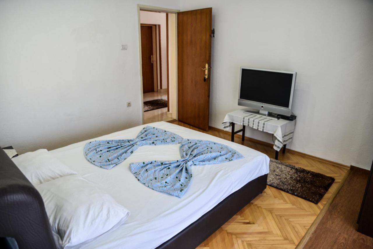 Casa Sinani Hotel Ulcinj Bagian luar foto